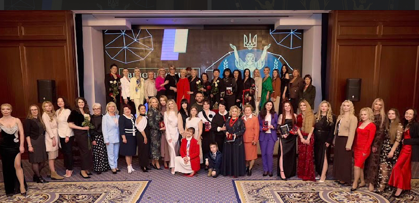 У Києві відбулася презентація книги  «Відомі жінки України. Історії сили під час війни»